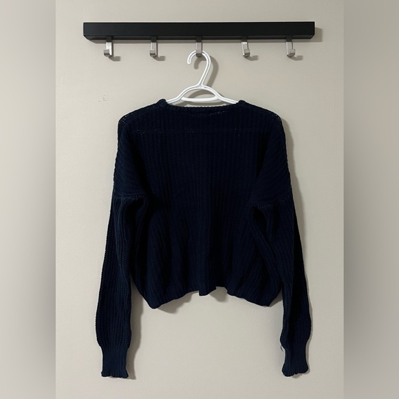 Brandy Melville One-Size Navy Knit Sweater - Picture 4 of 6